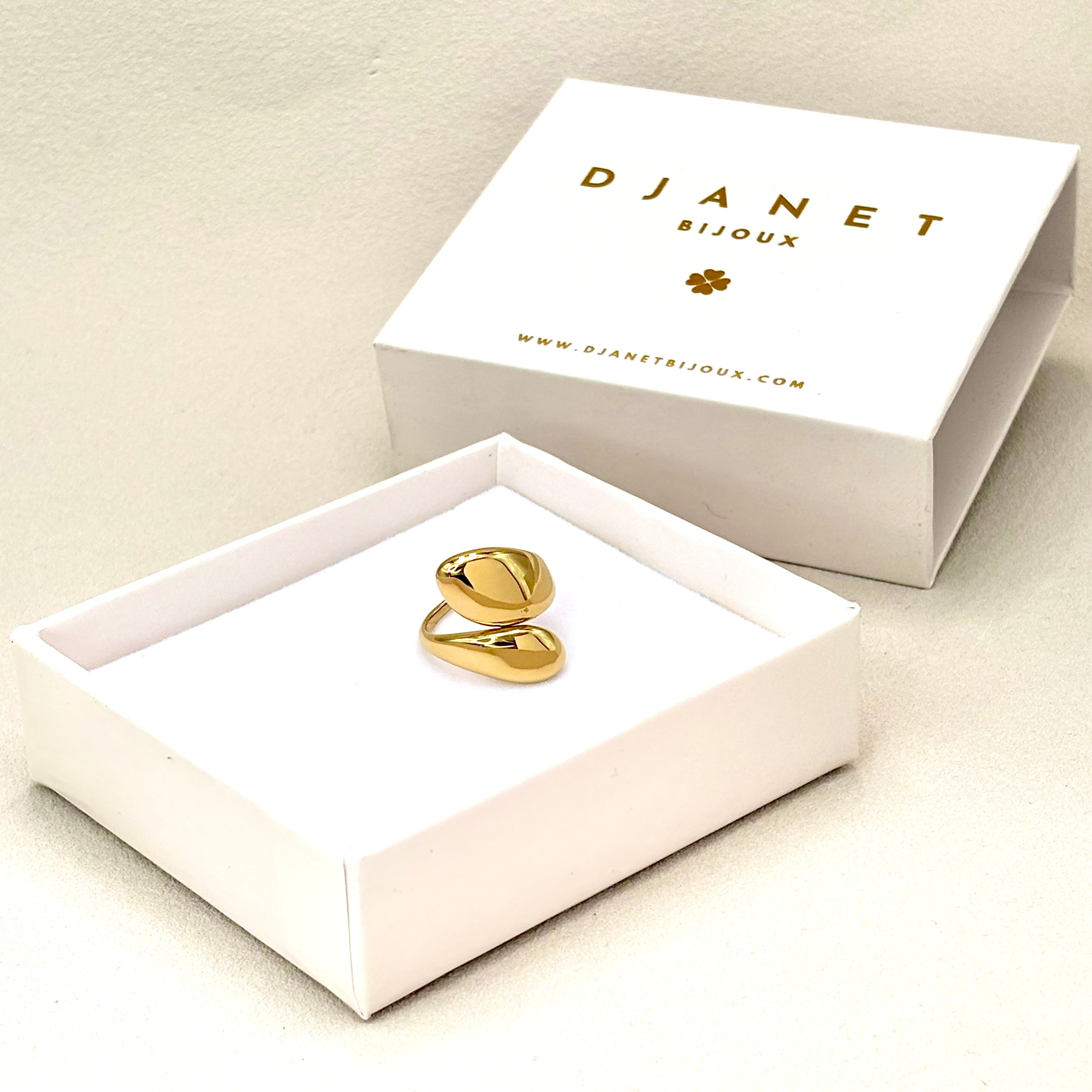 Esmeralda gold stainless steel ring