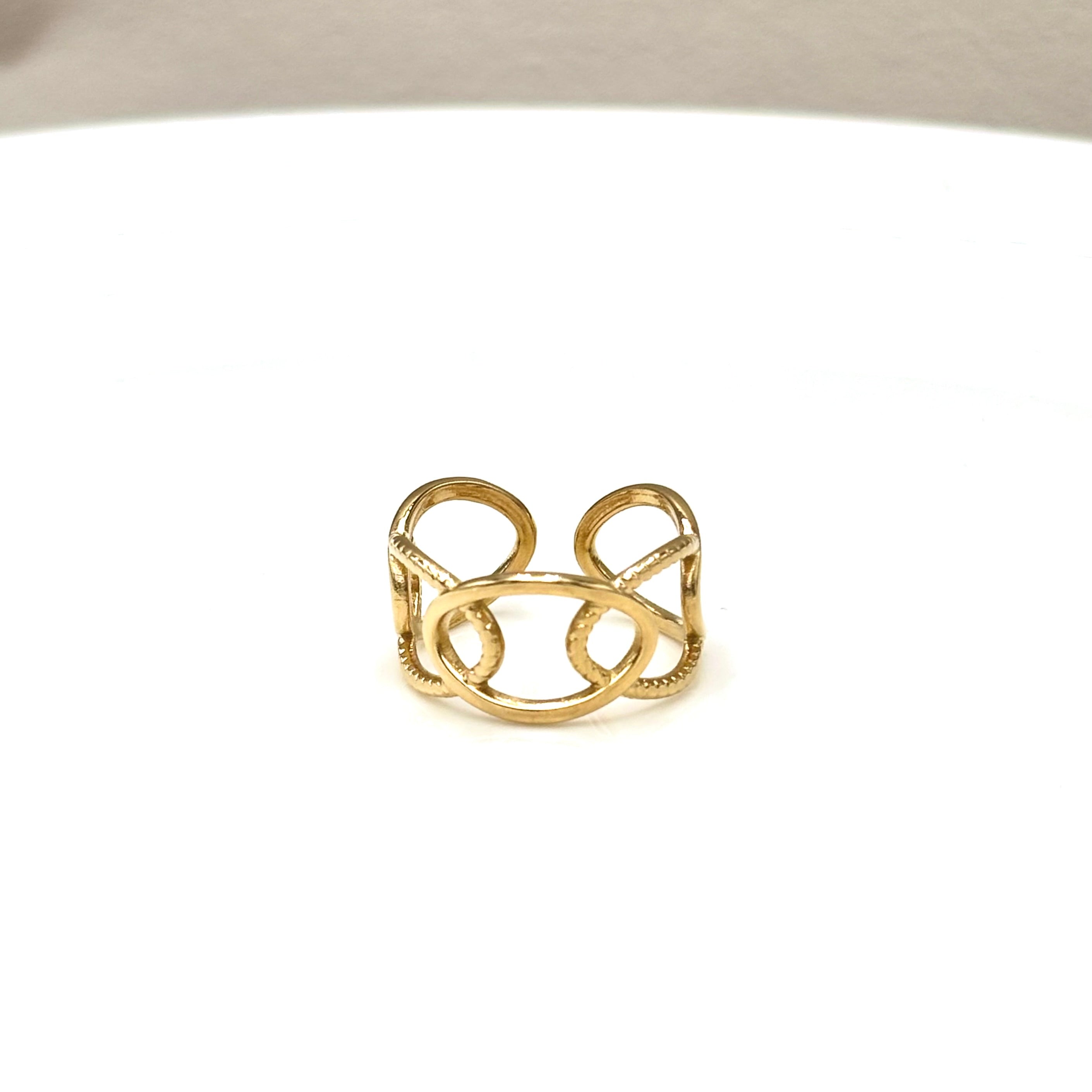 Bague ajustable mailles ovales acier inoxydable doré à l'or fin Djanet Bijoux