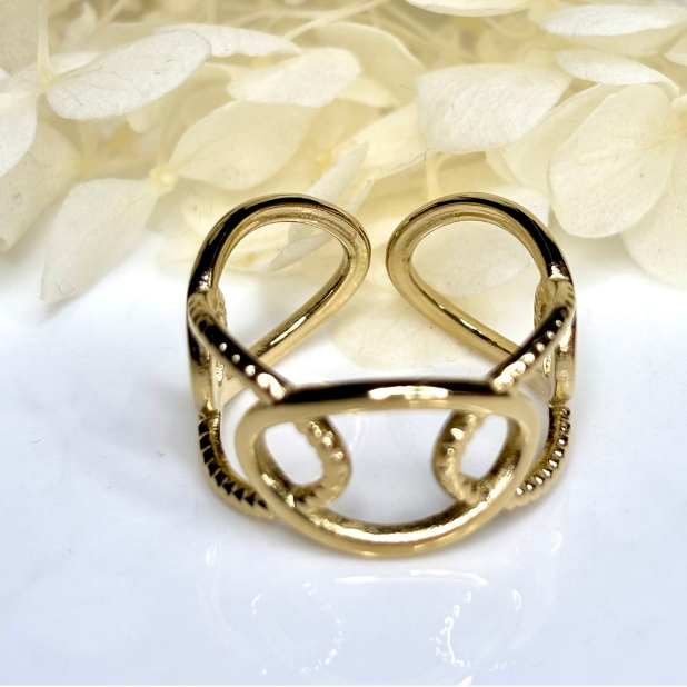 Bague ajustable mailles ovales alternées lisses et texturées en acier inoxydable doré à l'or fin Angele