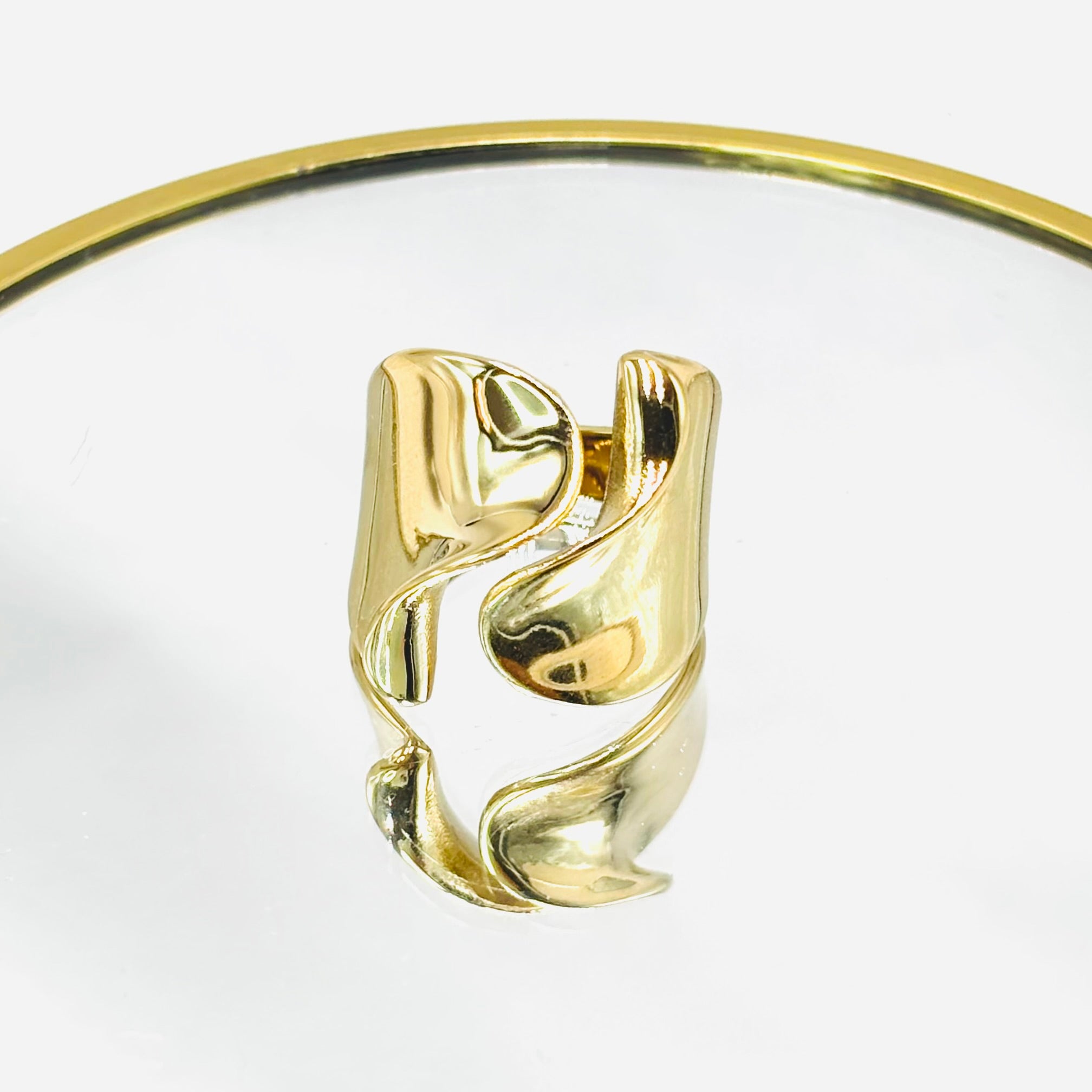 Bague en acier inoxydable doré large ondulée ouverte