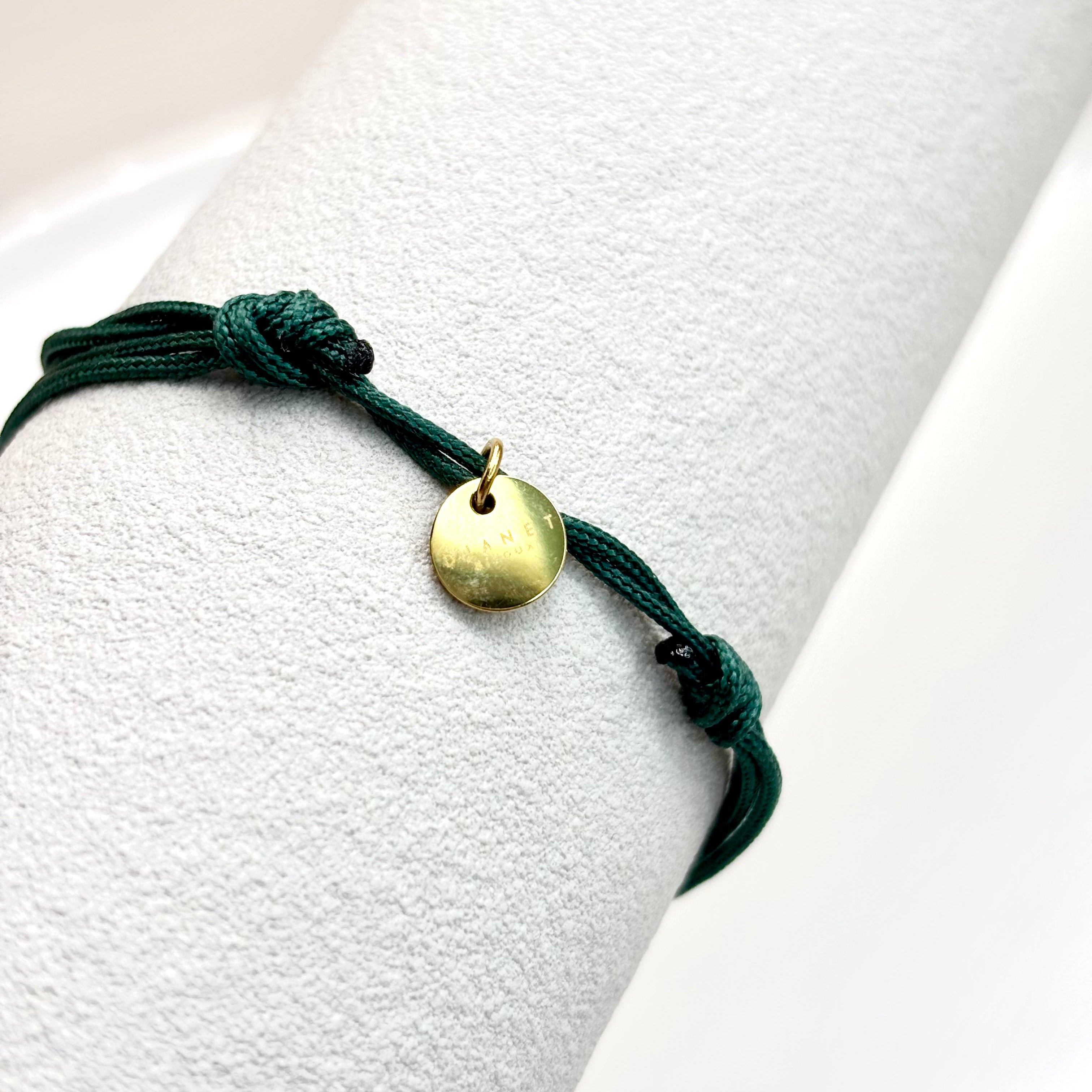 Bracelet cordon vert fil de jade double et fermoir Toggle en acier inoxydable dore