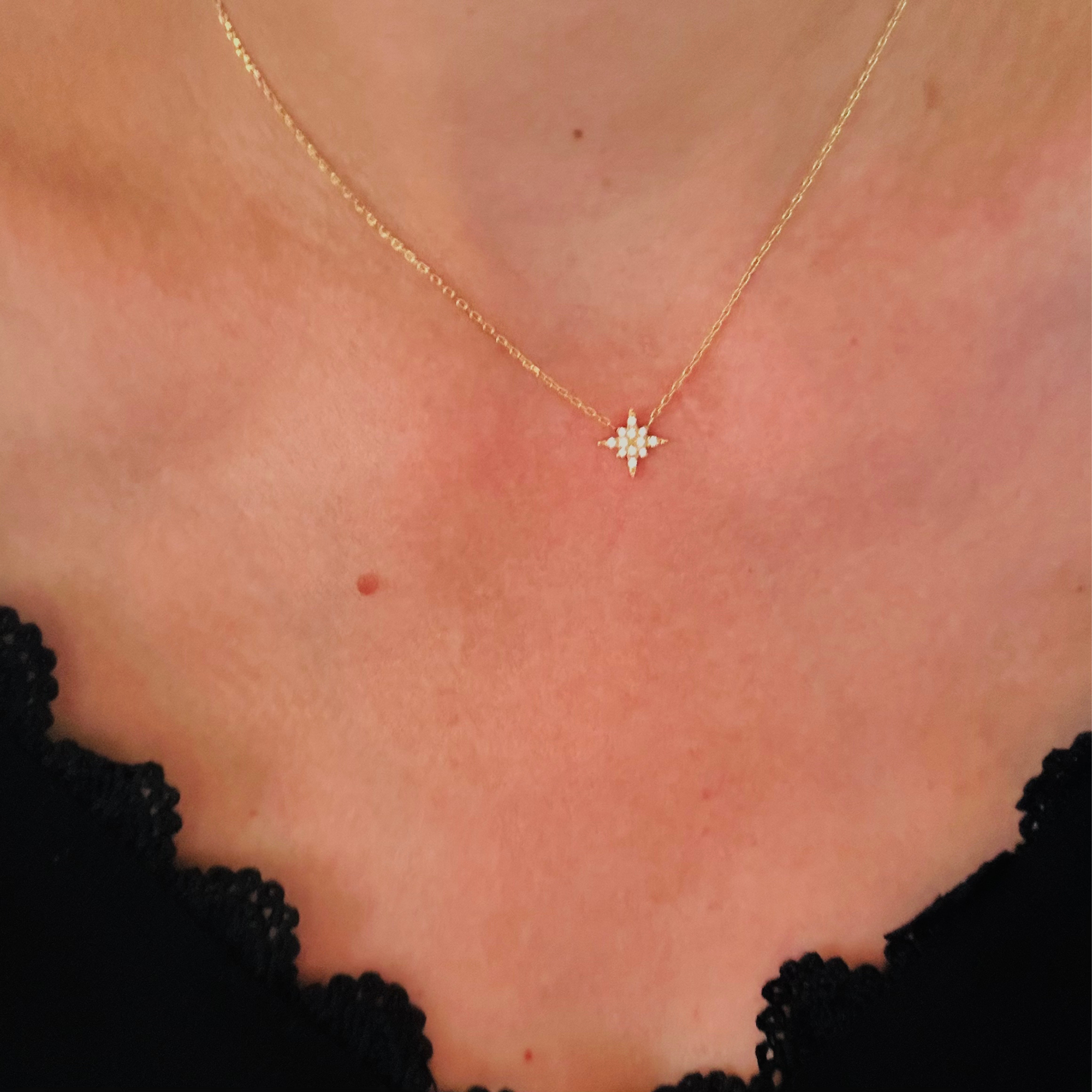 Collier étoile polaire - Chaine fine acier doré à l'or fin & Etoile du Nord zirconium serti – Sally