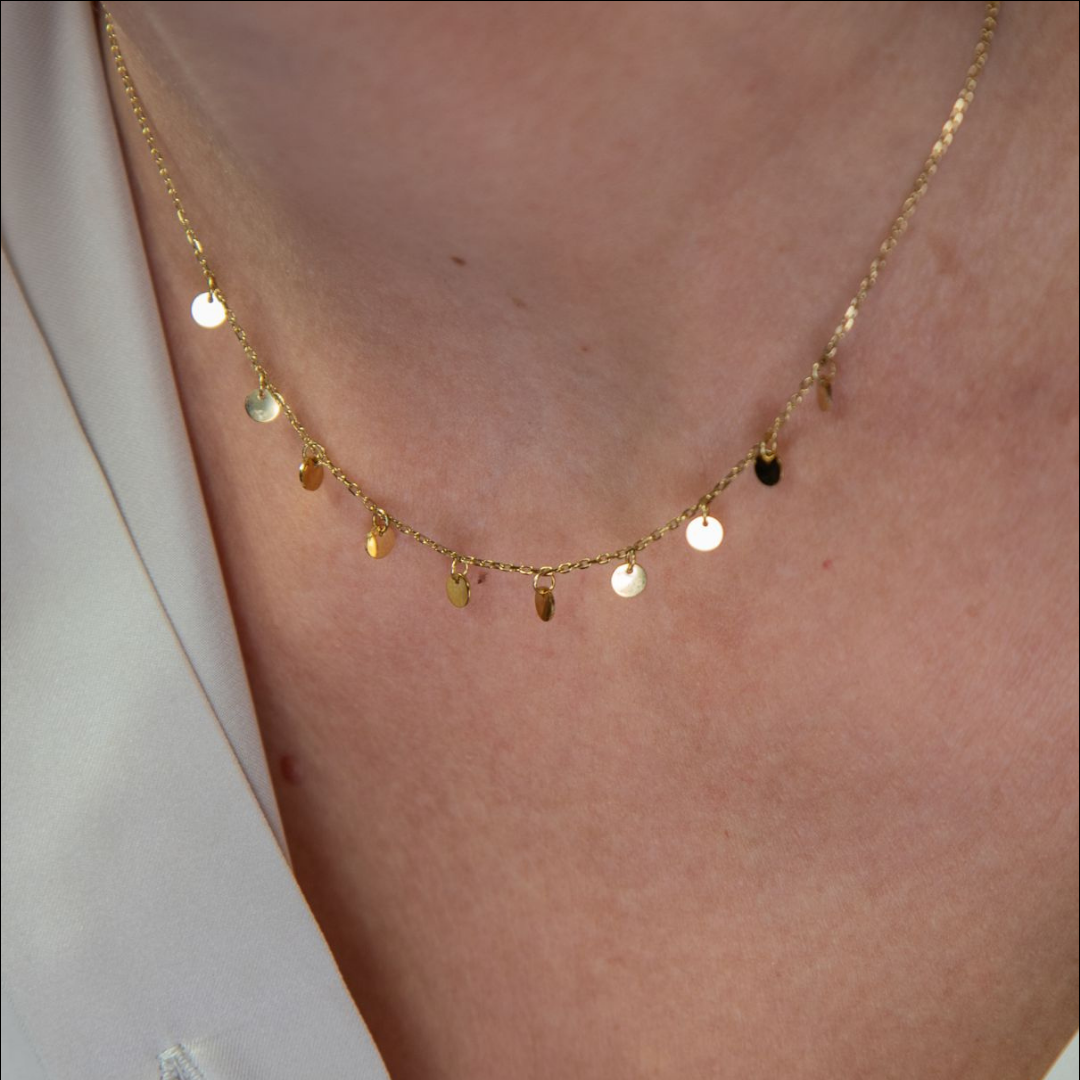 Collier confettis ras de cou en acier doré à l'or fin