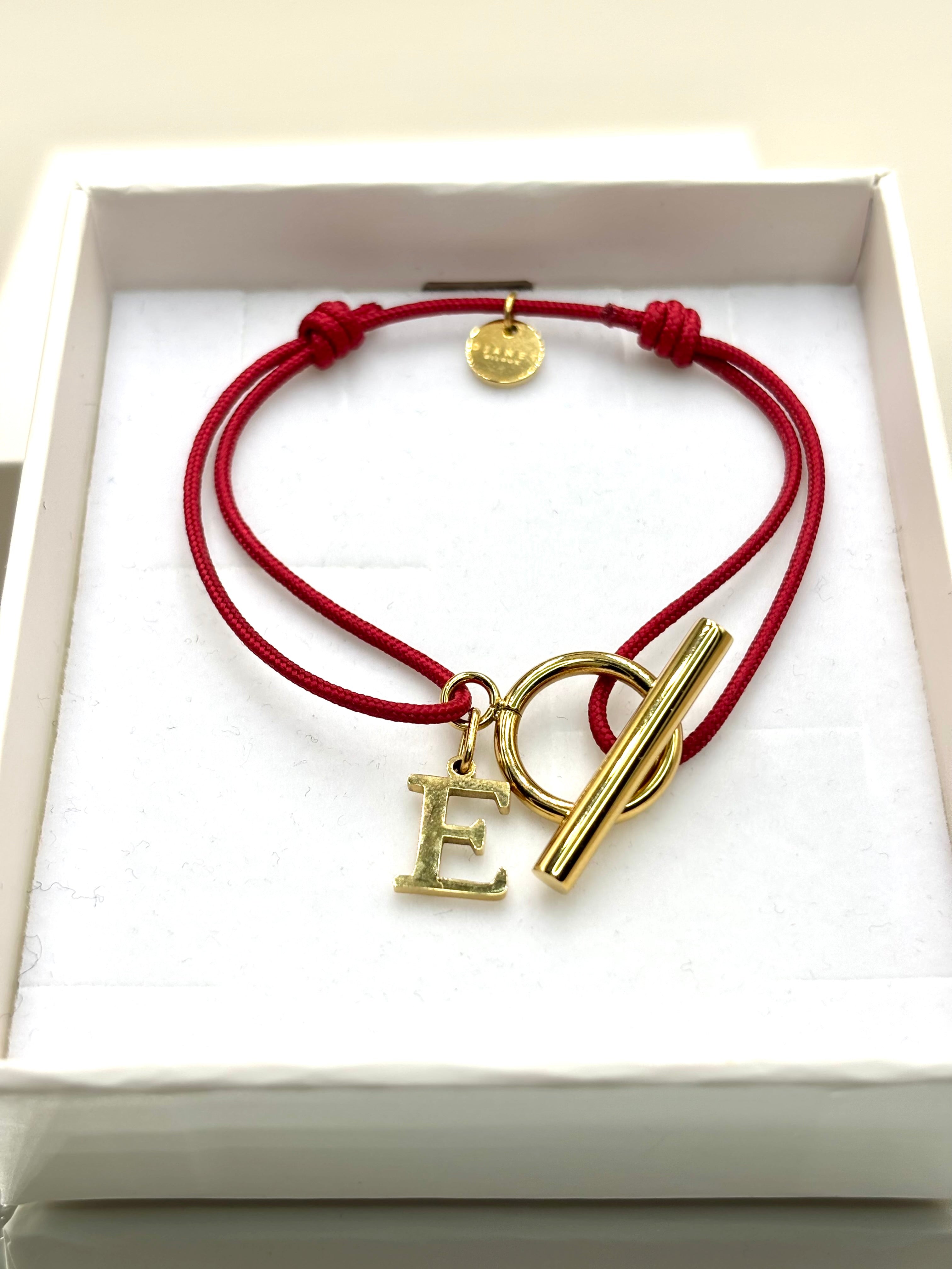 Bracelet cordon personnalisé femme &  lettre initiale fermoir T Toggle acier doré