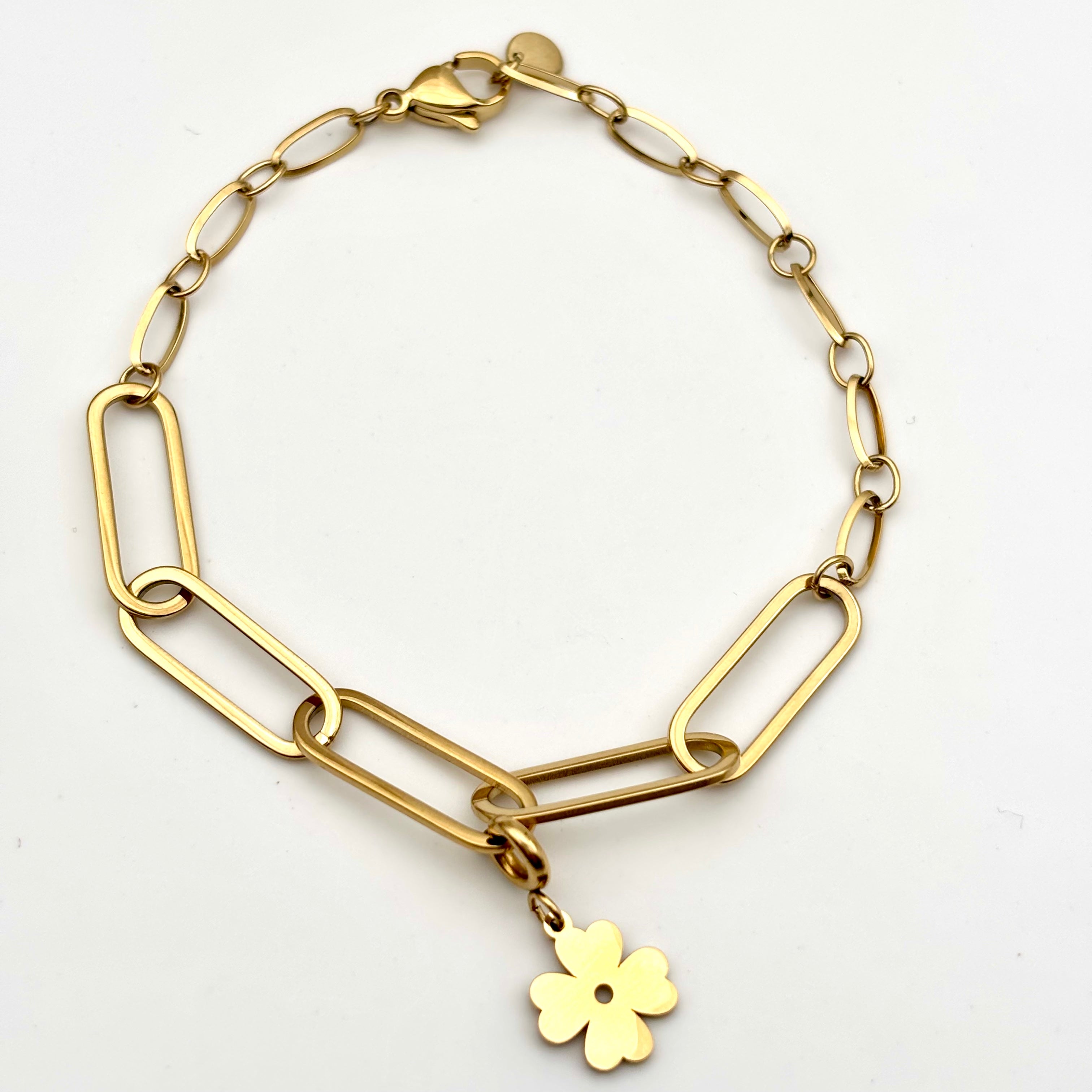 Bracelet chaine 5 maillons trombone en acier inoxydable doré à l'or fin avec charm trèfle
