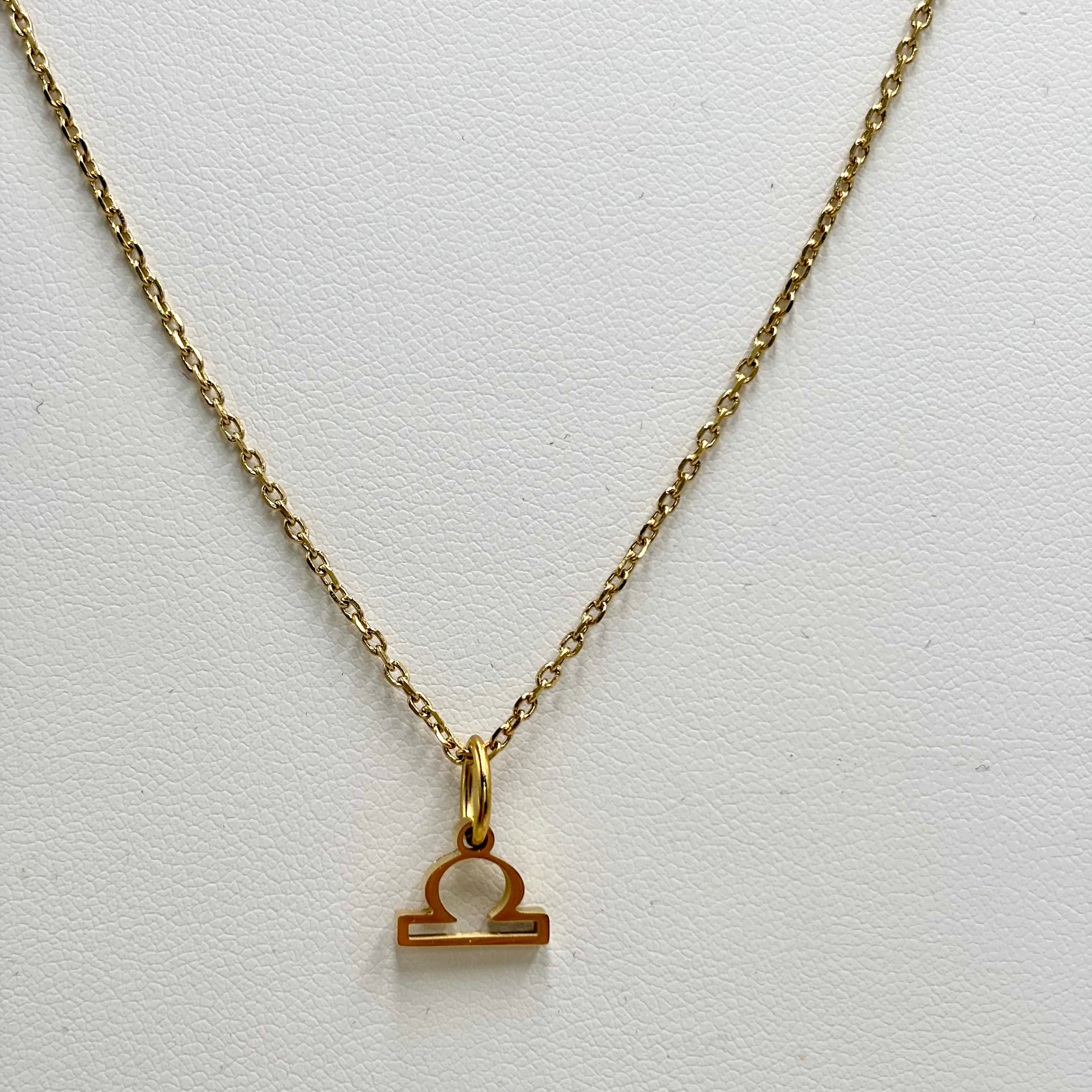 Collier femme chaine acier doré pendentif signe astro balance